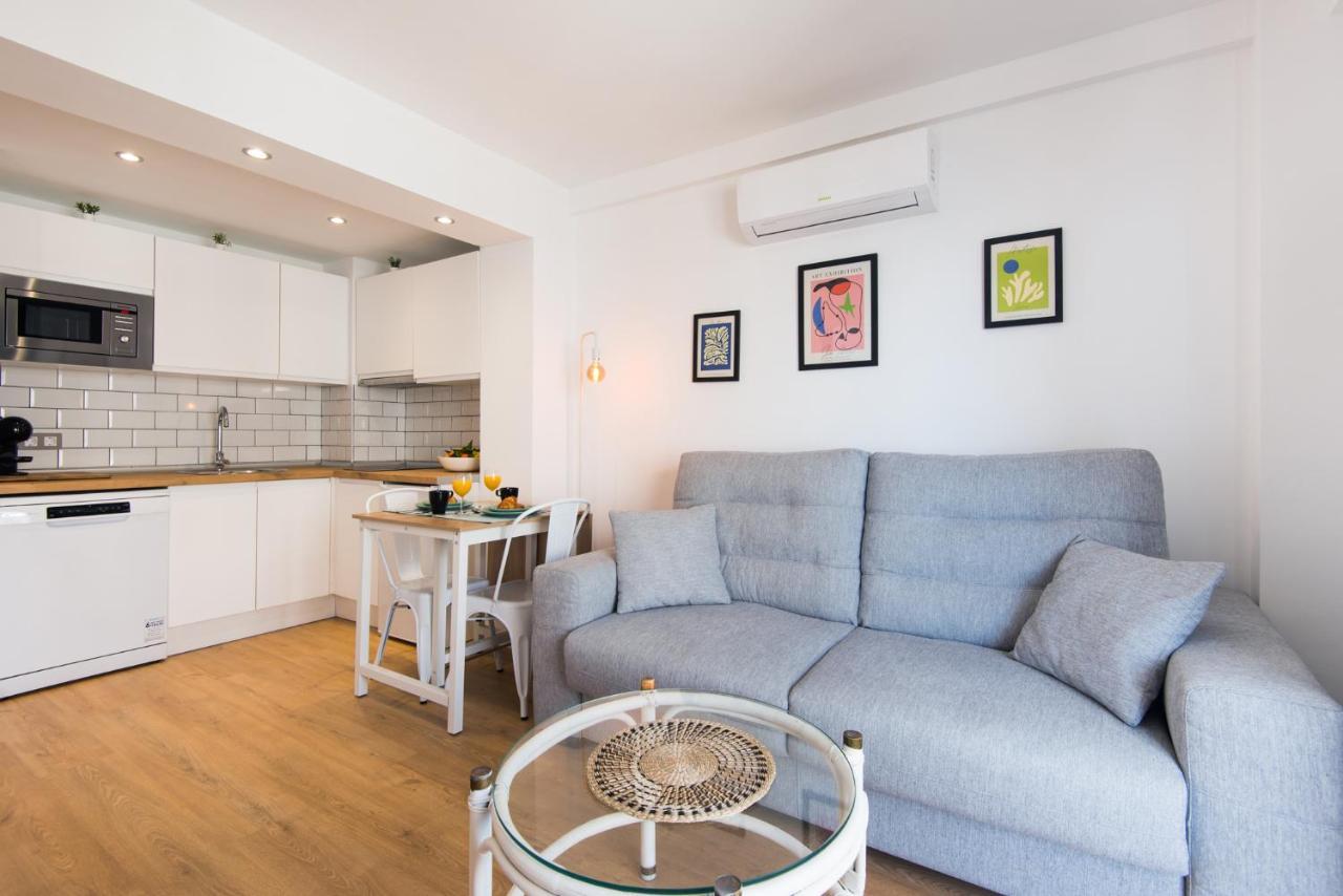 Aloha Marina Private Apartment 1St Line Ocean Beach Carihuela *