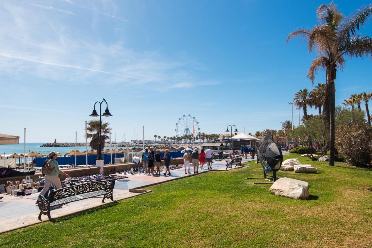 Aloha Marina Private Apartment 1St Line Ocean Beach Carihuela Appartement